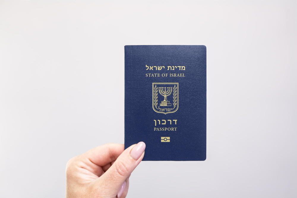 ויזה לארה"ב לחייל משוחרר: האם השירות הצבאי משפיע על הבקשה וכיצד להציג אותו נכון?